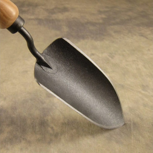 Совок садовый, посадочный, с кованым полотном DeWit