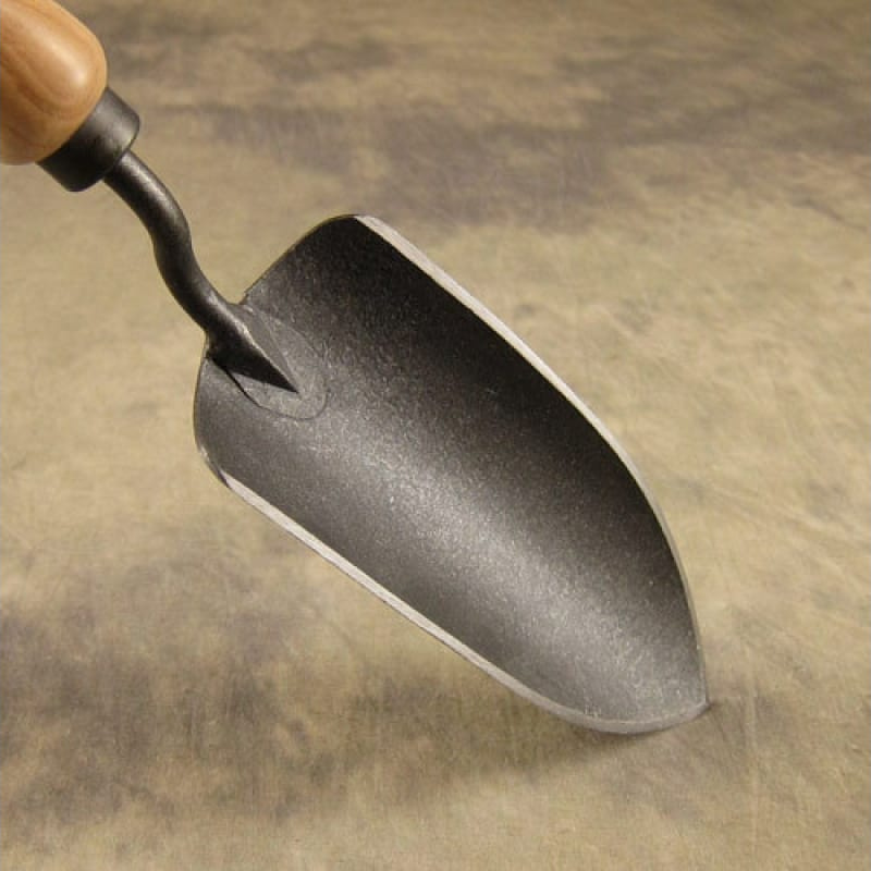 Совок садовый, посадочный, с кованым полотном DeWit